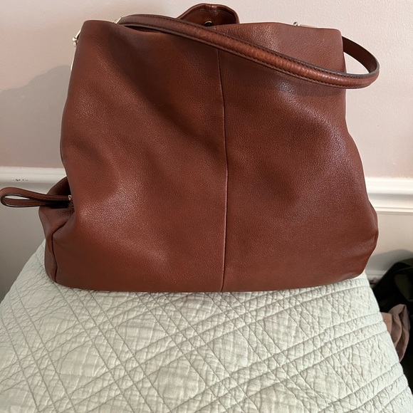 Brown Coach purse. Great condition inside and out. - Picture 2 of 8
